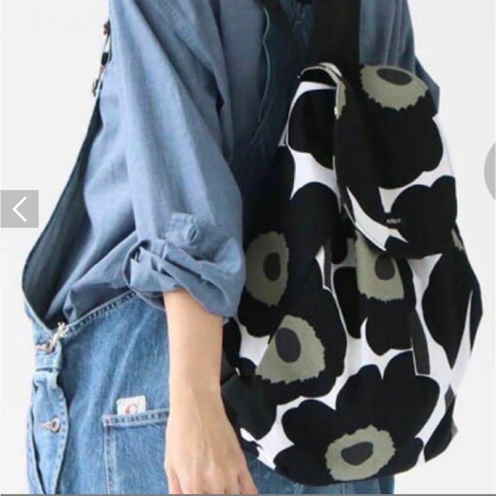 Marimekko Nippu Unikko Backpack - Black/White/Green - Picture 16 of 16